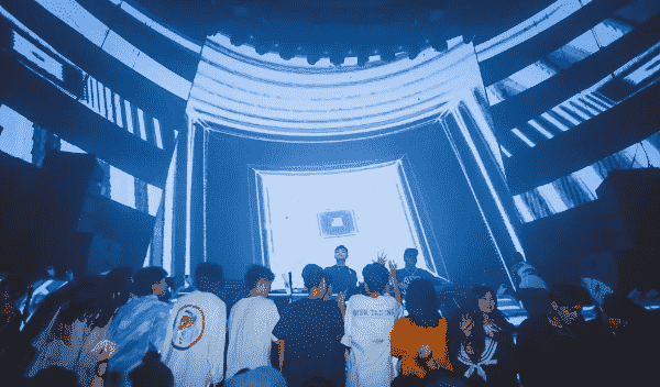 绵阳欧米亚酒吧消费价格 OMNIA CLUB地址